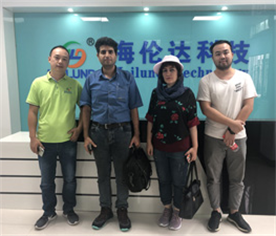 國外客戶來公司學習